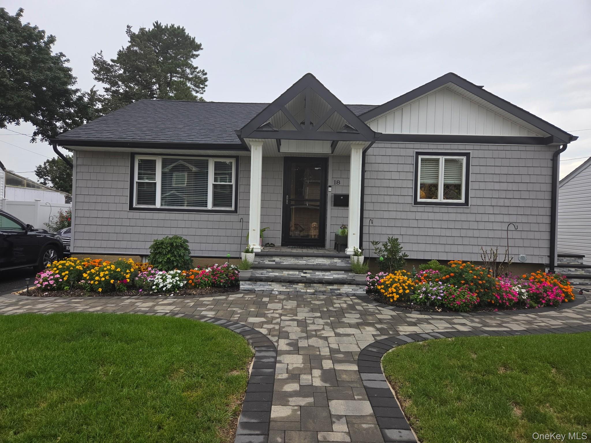 18 Devon Road, Bethpage NY 11714