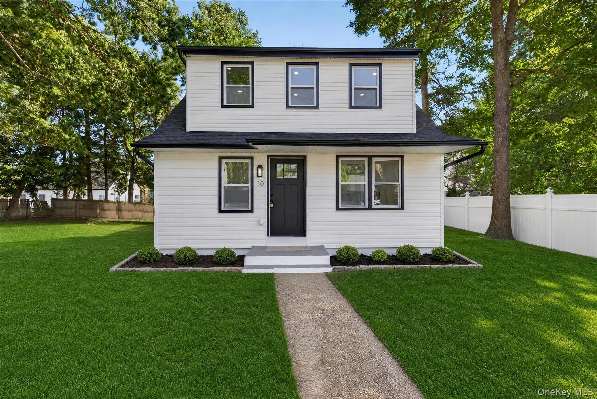 10 harrison Drive, Shirley NY 11967