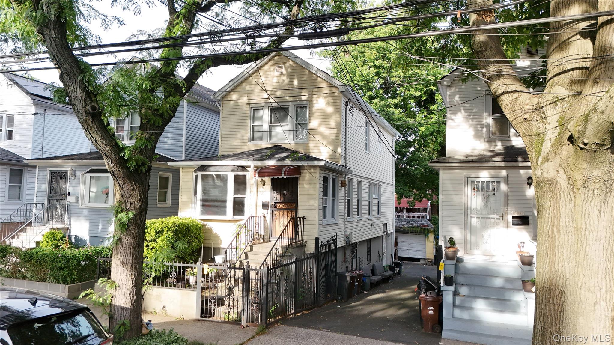4350 Grace Avenue, Bronx NY 10466