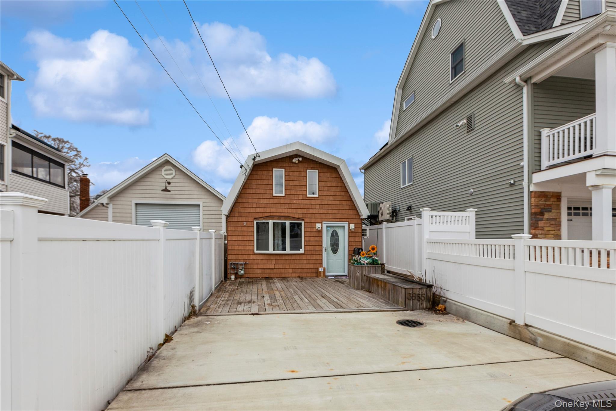 3955 South Street, Seaford NY 11783