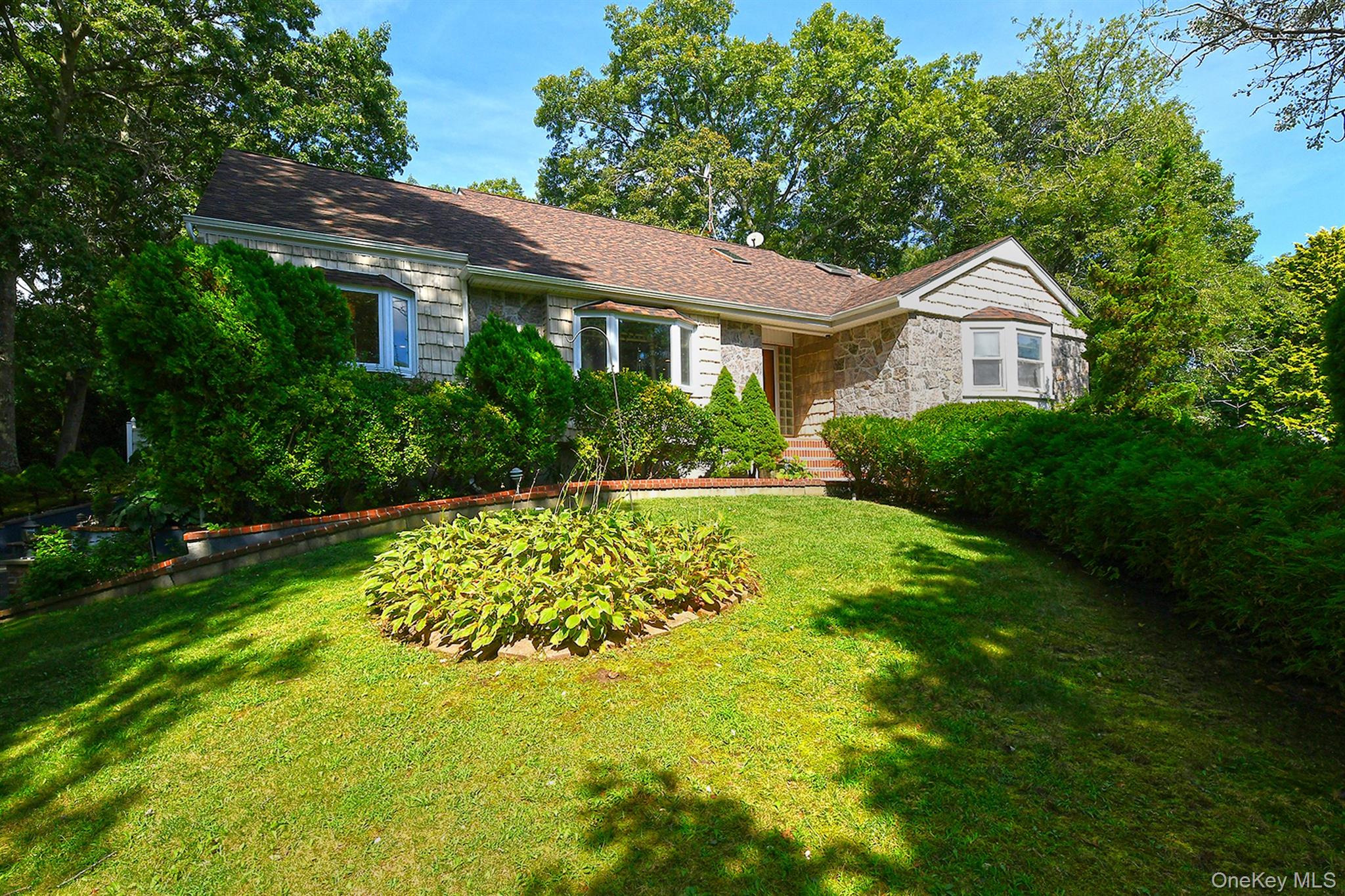 4 Village Hill Drive, Dix Hills NY 11746