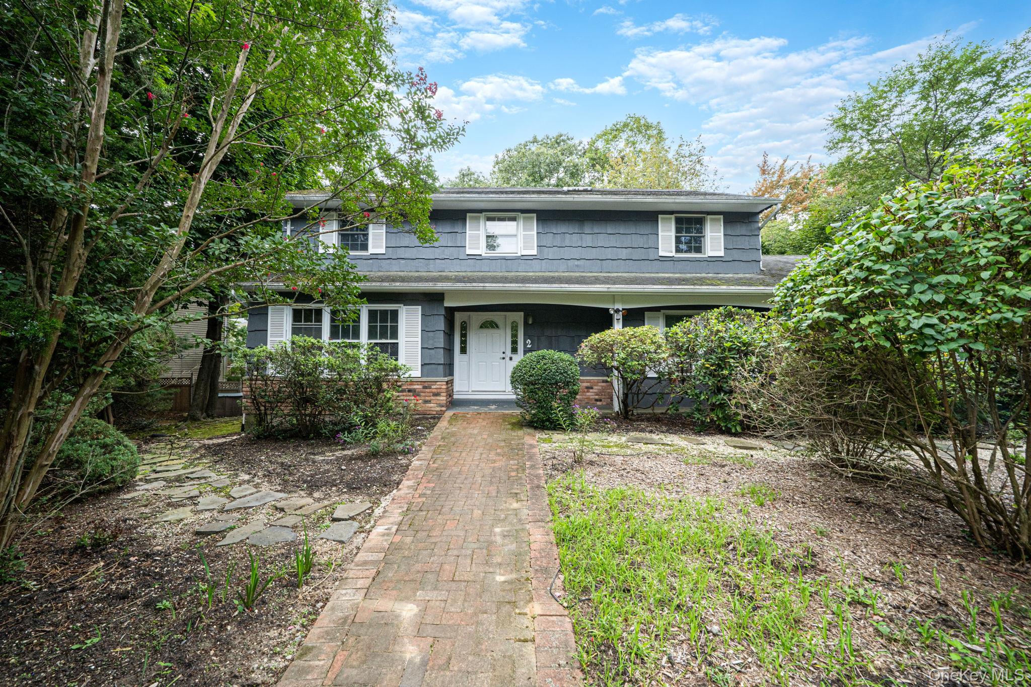 2 Jefferson Court, East Setauket NY 11733