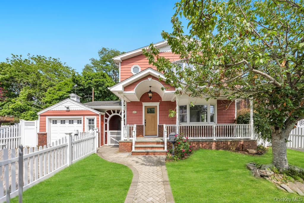 2331 Neptune Avenue, Seaford NY 11783