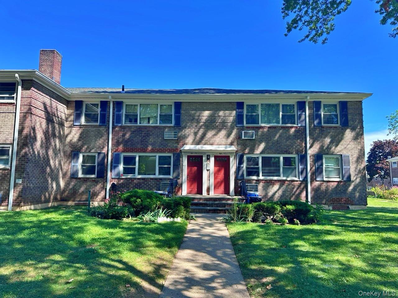 68-15 150 Street Unit 209, Kew Garden Hills NY 11367