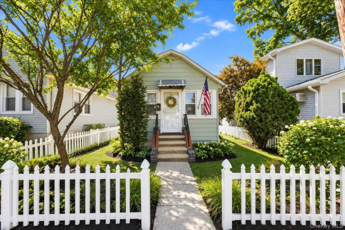 11 Oak Avenue Unit 11, Bronx NY 10465