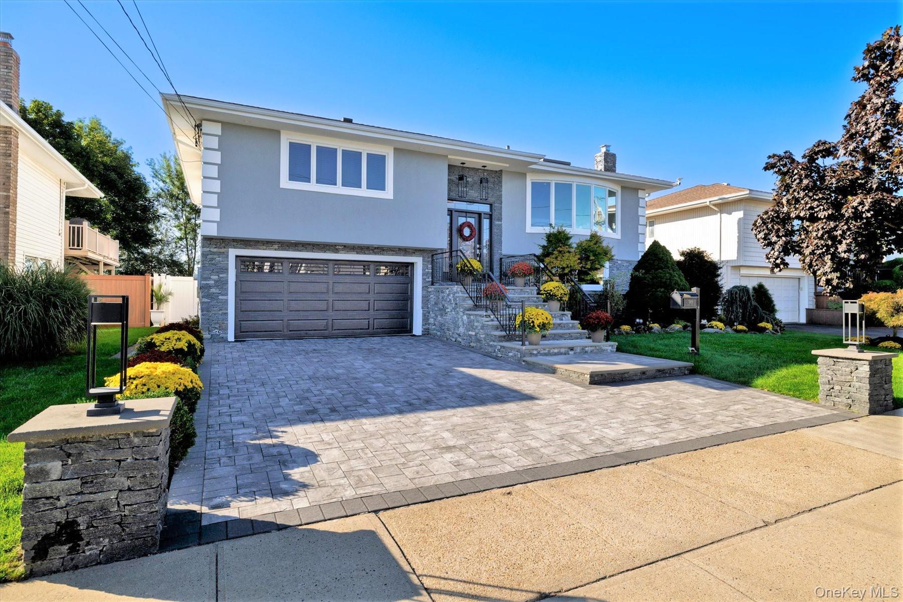 569 Links Drive S, Oceanside NY 11572