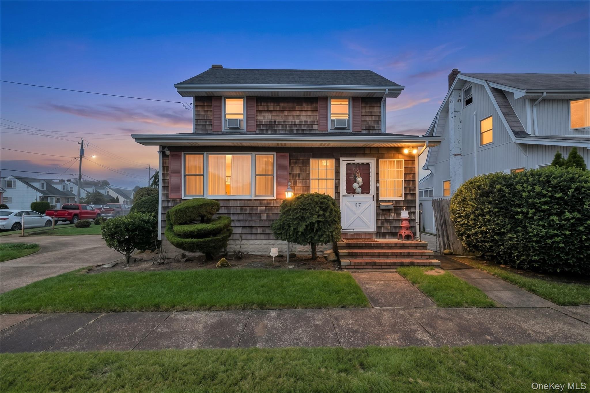 47 Chester Court, Oceanside NY 11572