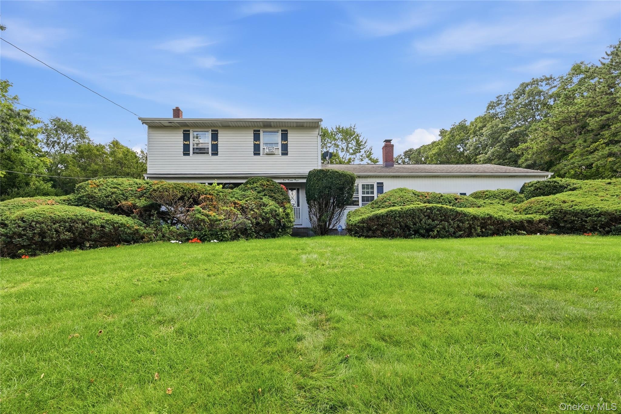 124 E Woodside Avenue, Patchogue NY 11772