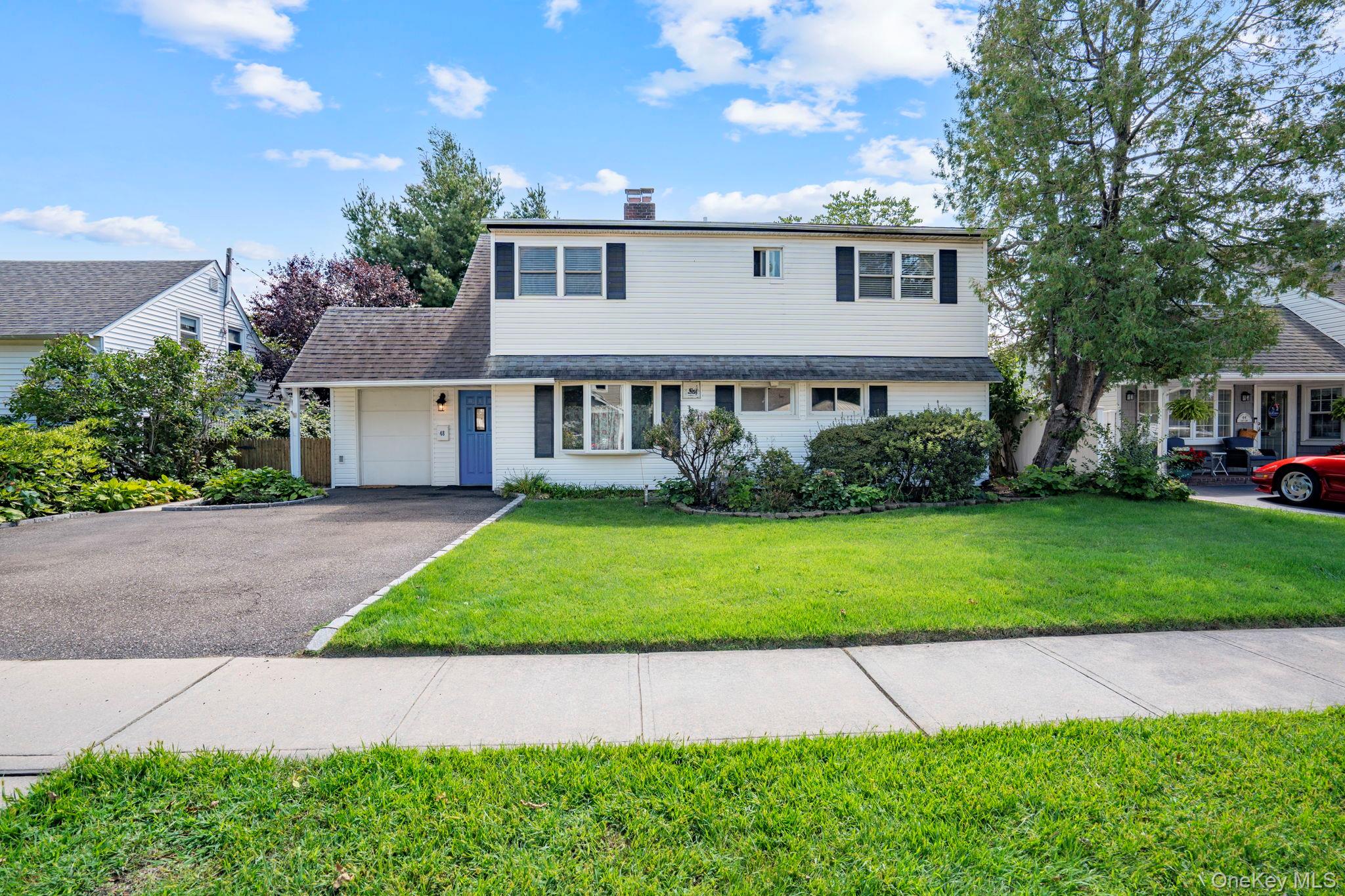 48 Grey Lane, Levittown NY 11756