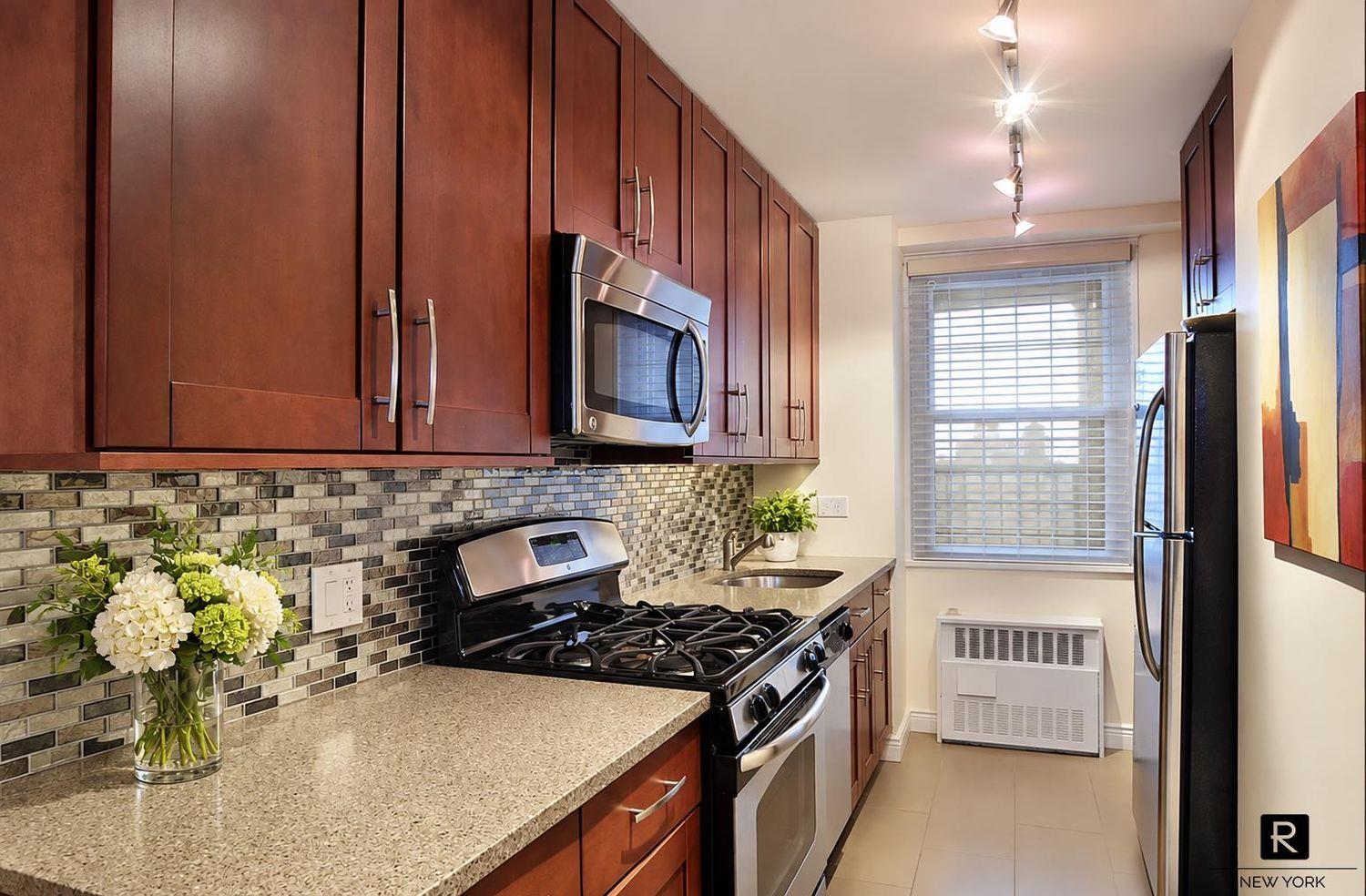 100 West 94th Street Unit 17-D, Manhattan NY 10025