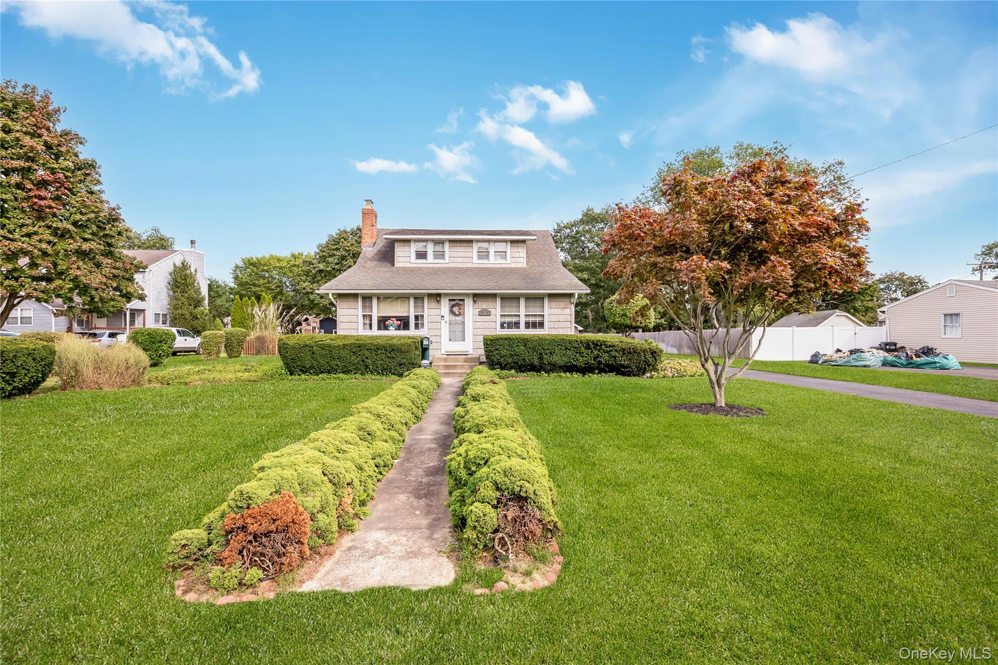 515 Gillette Avenue, Bayport NY 11705