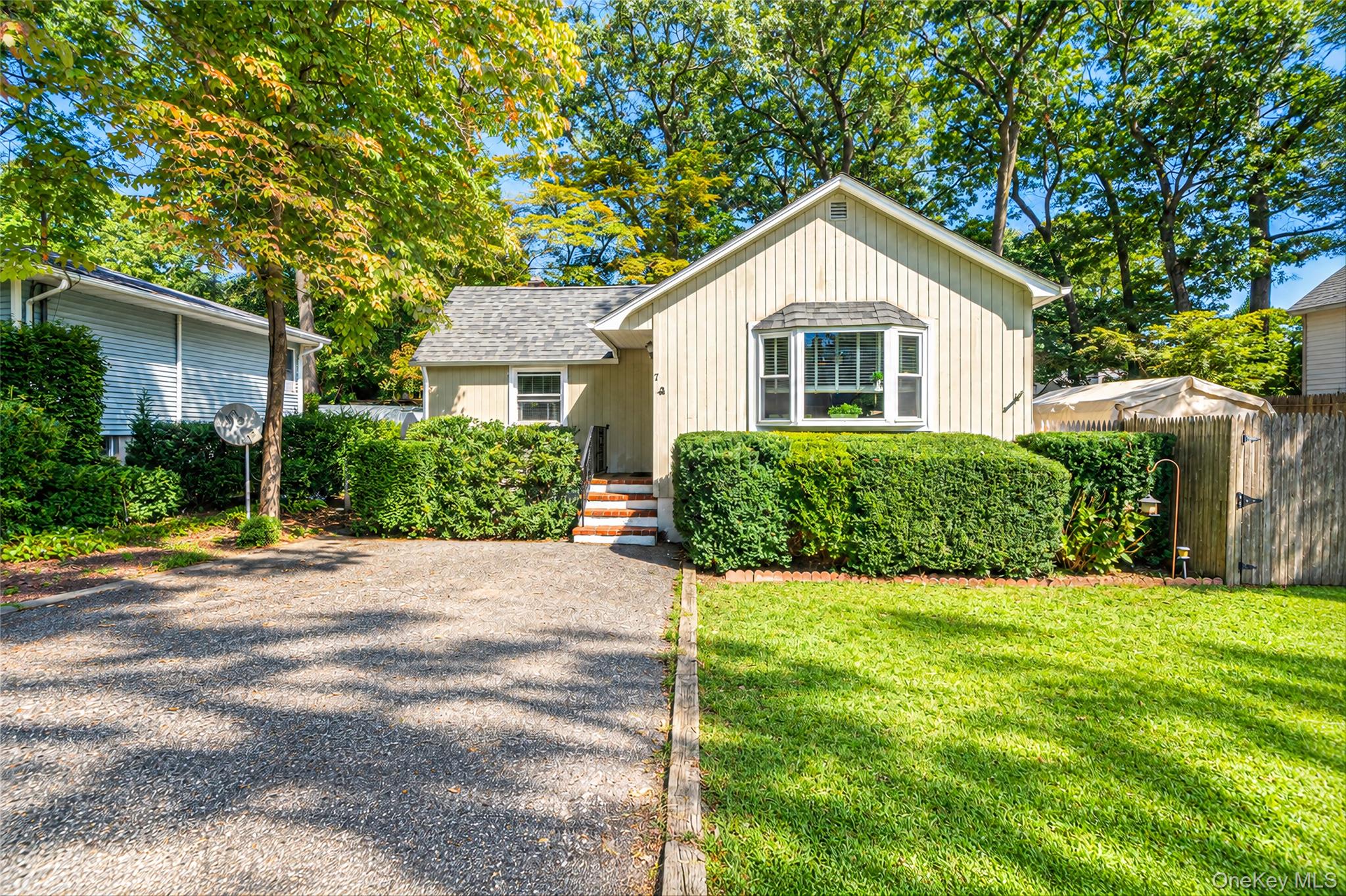 7 Beacon Drive, Sound Beach NY 11789