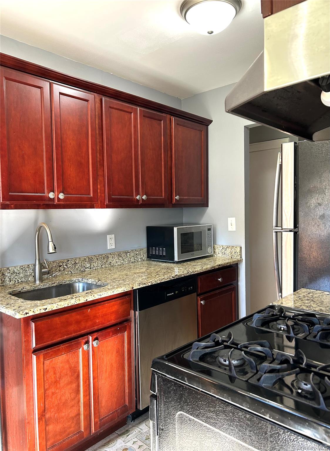 355 Route 111 Unit #30 Route 111 Unit 30, Smithtown NY 11787