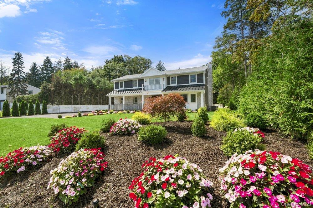 3 Aron Drive, Woodbury NY 11797