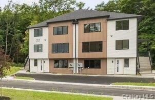 22 Treza Lane Unit 101, Blooming Grove NY 10950