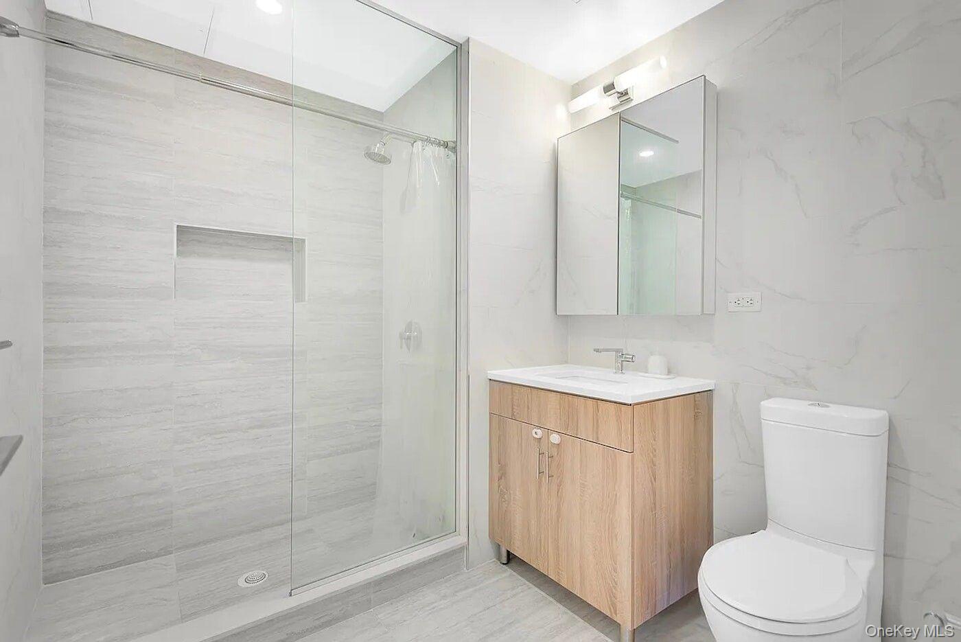 46-20 11TH Street Unit 7B, Queens NY 11101