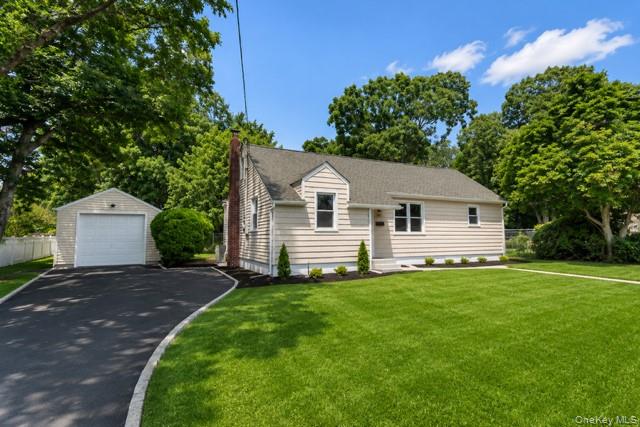 1340 Manor Lane, Bay Shore NY 11706