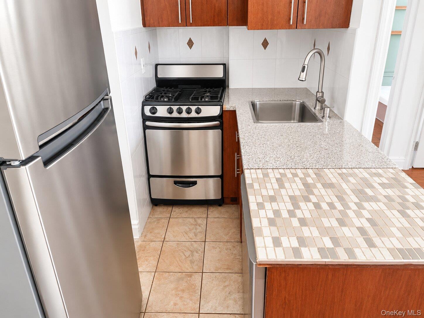 140 W 71st Street Unit 4C, Manhattan NY 10023