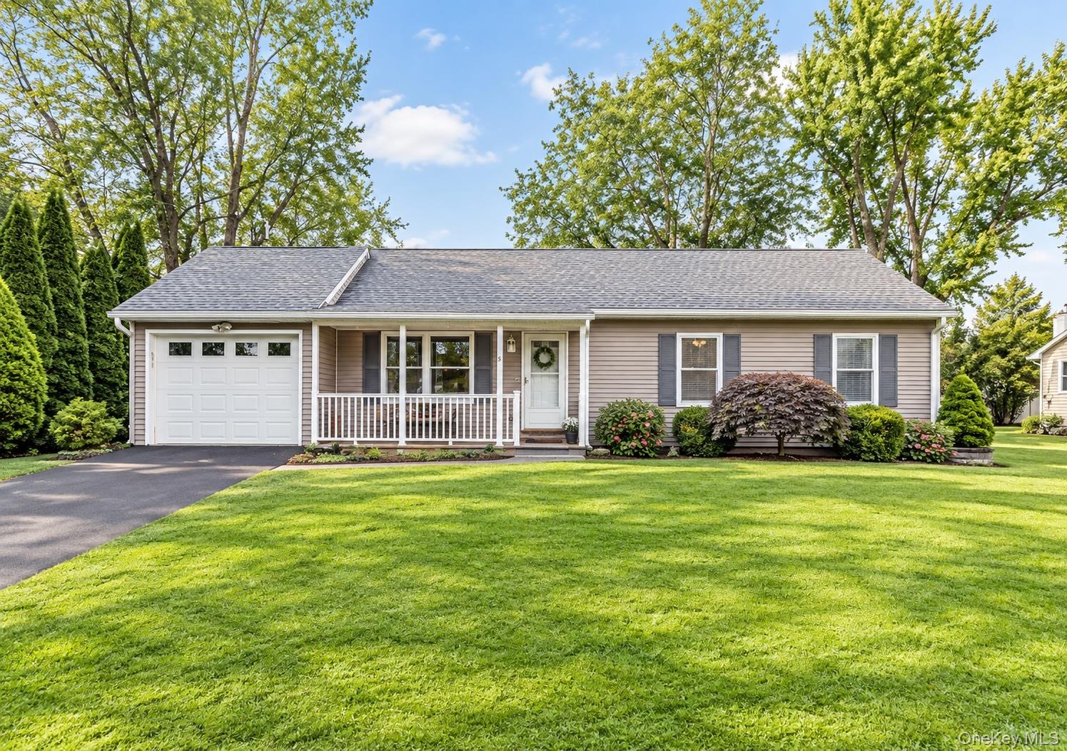 5 Meadowbrook Drive, Kingston NY 12401