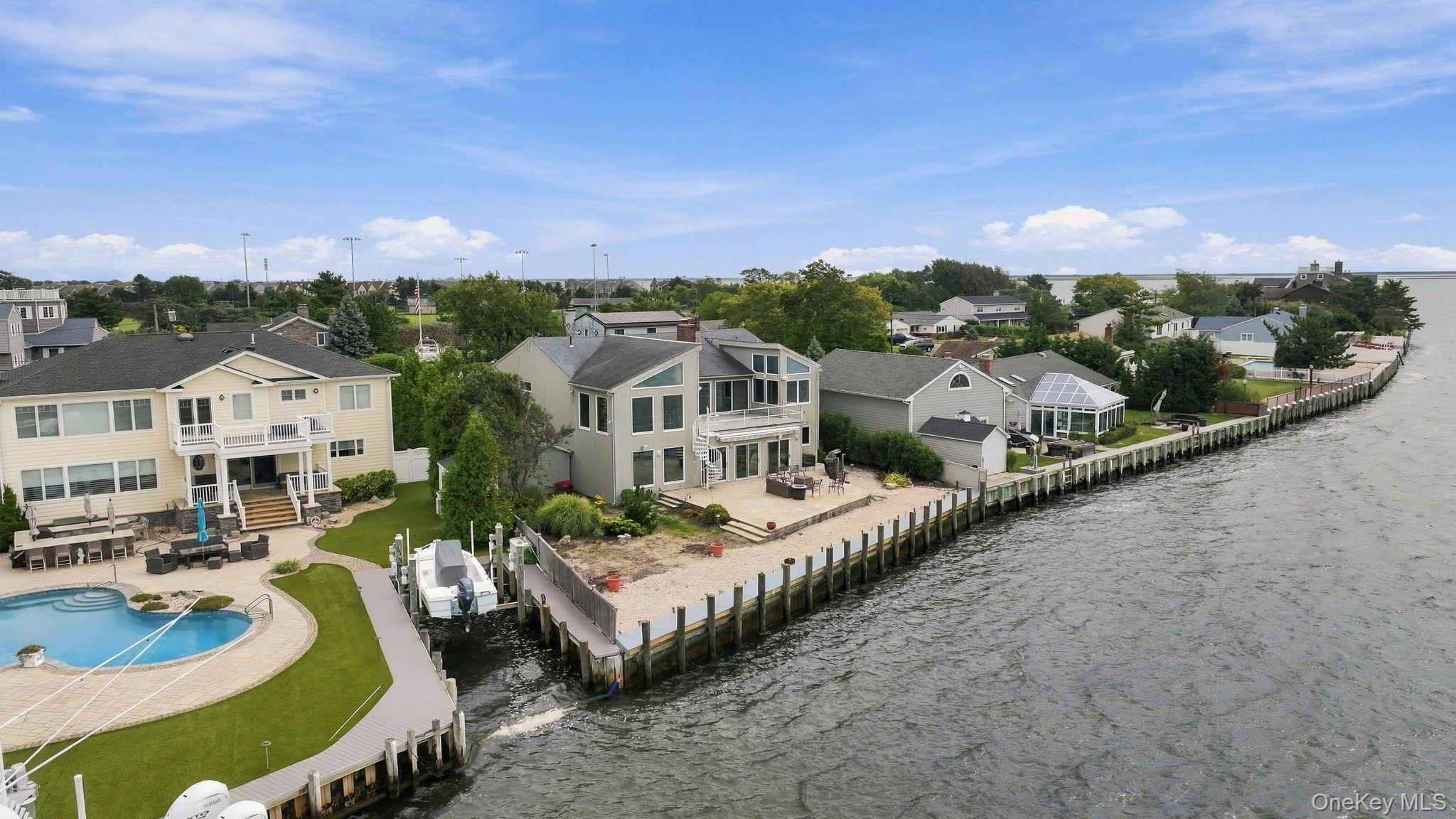 321 Grand Central Avenue, Amityville NY 11701