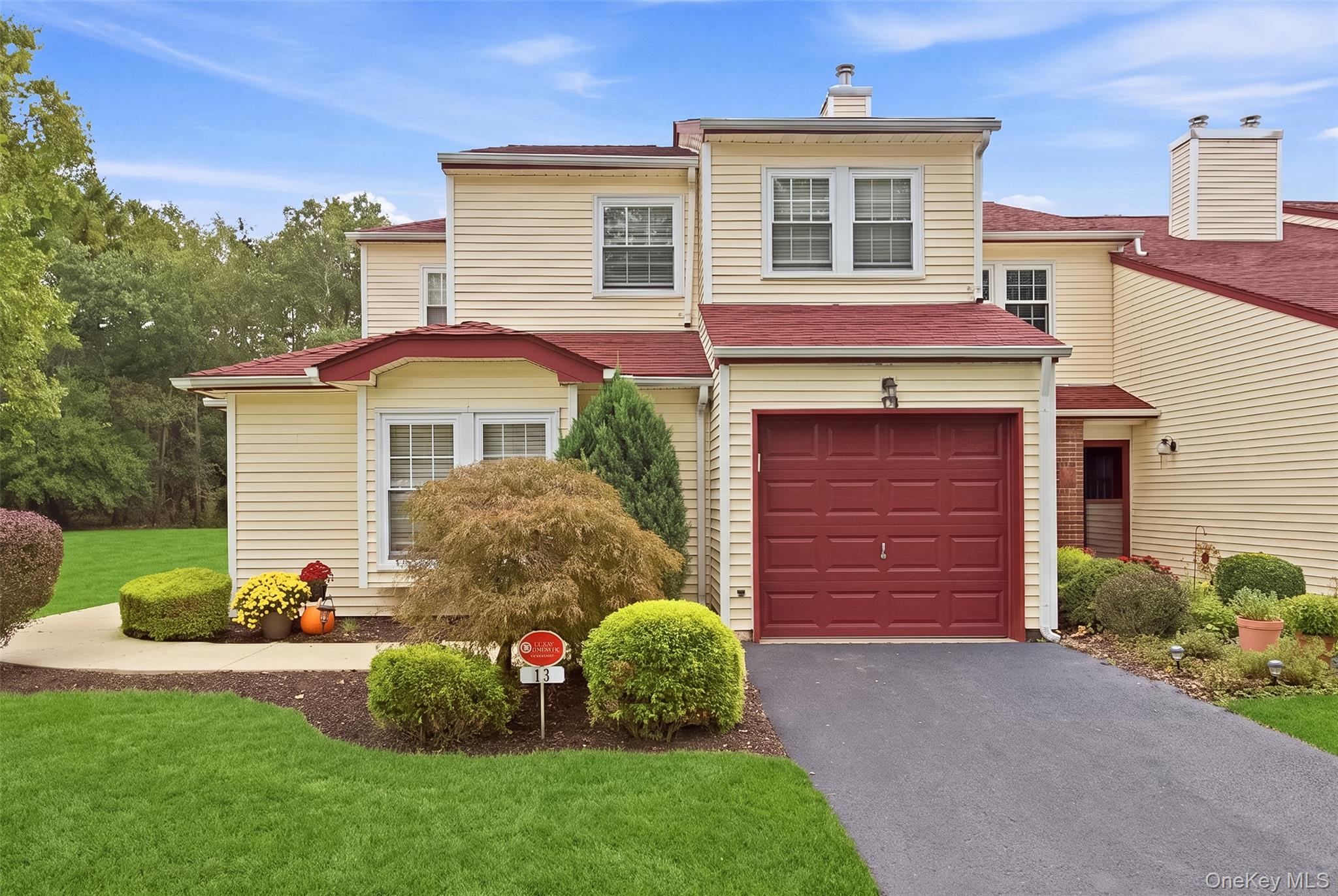 13 Hancock Court, Coram NY 11727