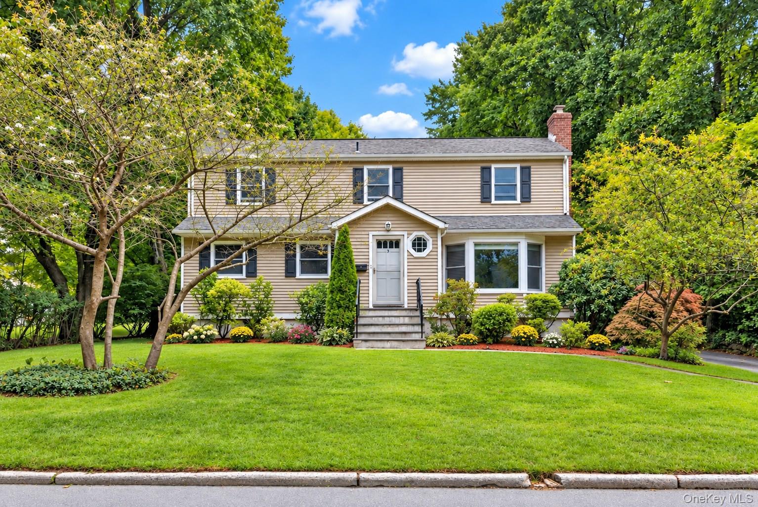 9 Verne Place, Hartsdale NY 10530