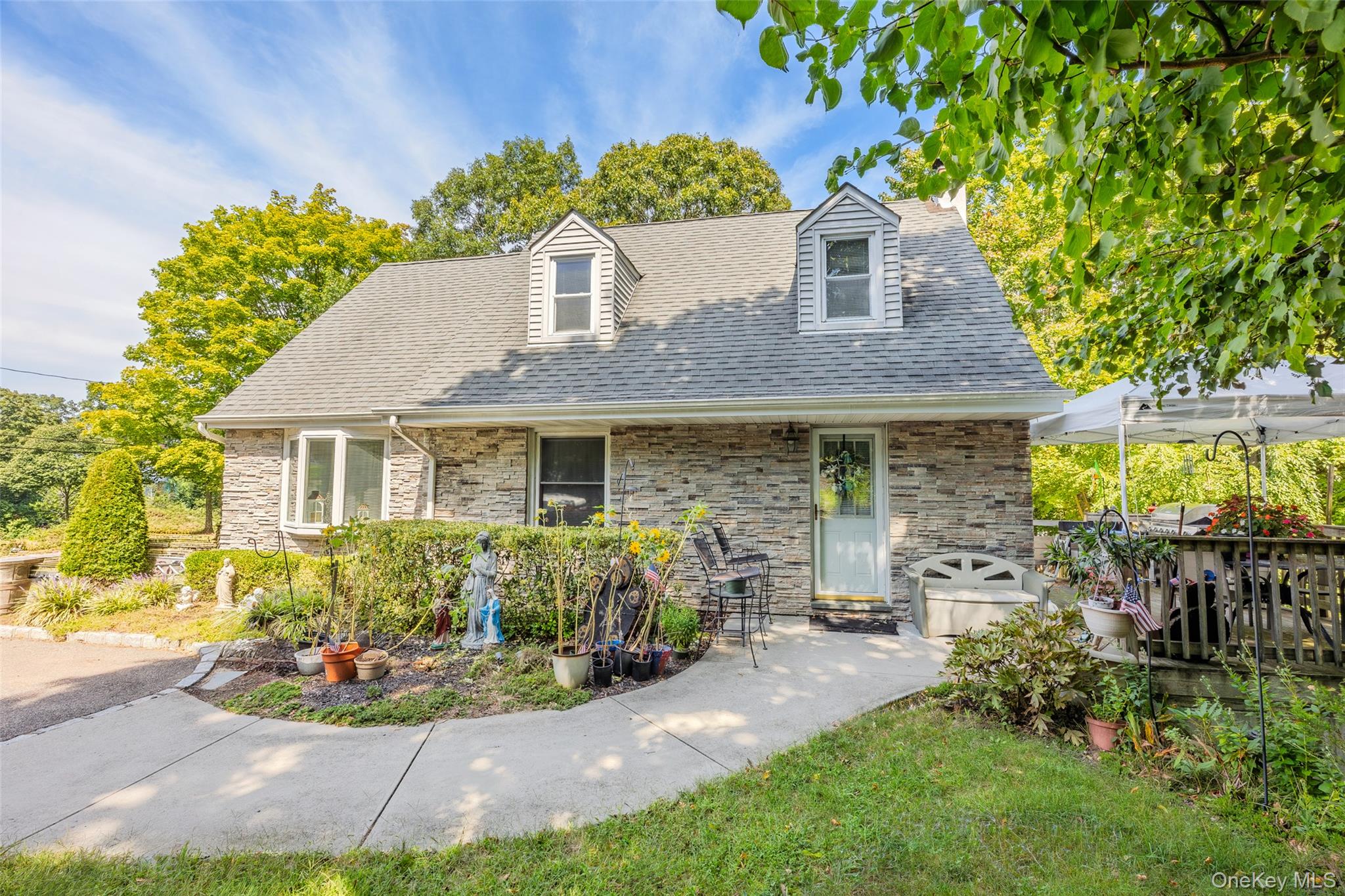 73 Ridgewood Avenue, Selden NY 11784