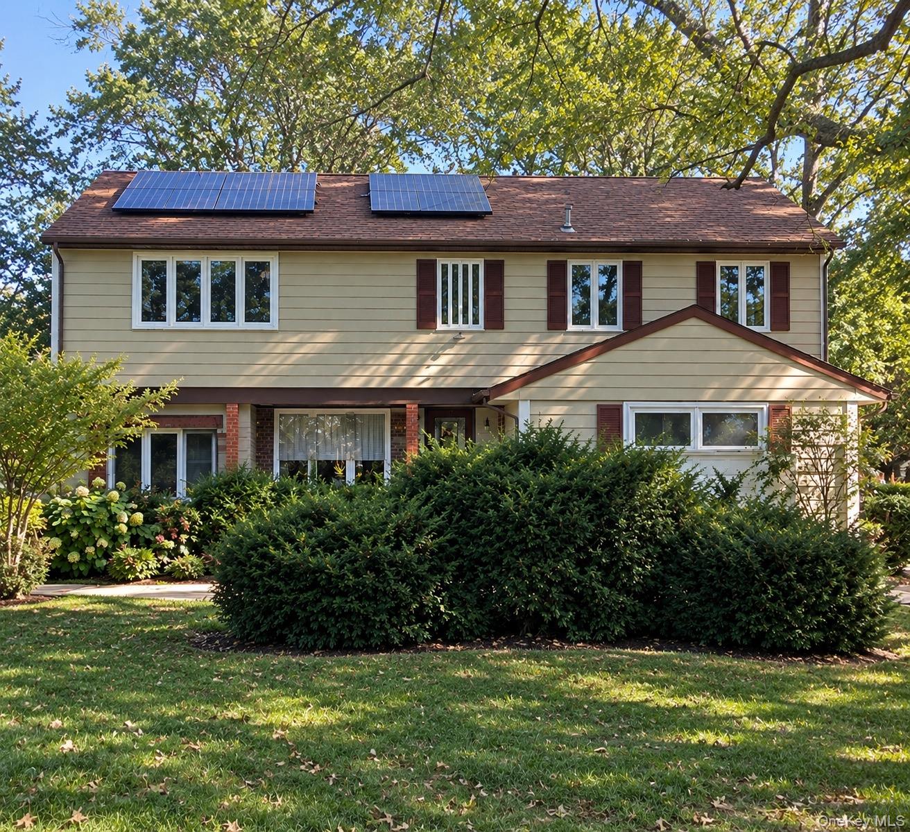 43 Horton Street, West Islip NY 11795
