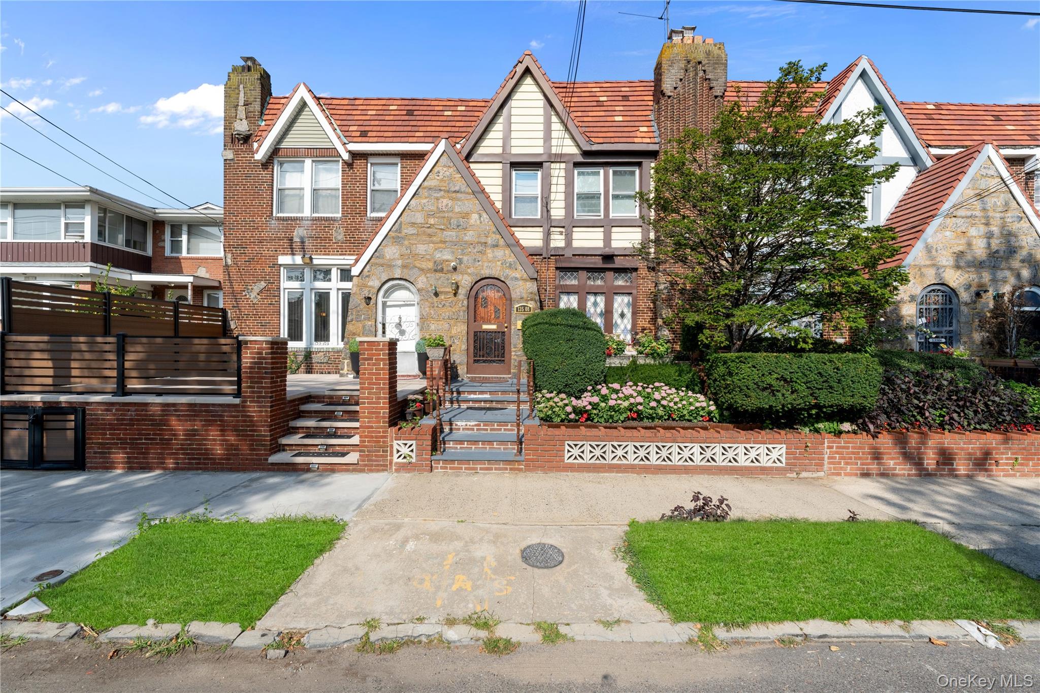 13508 228th Street, Laurelton NY 11413