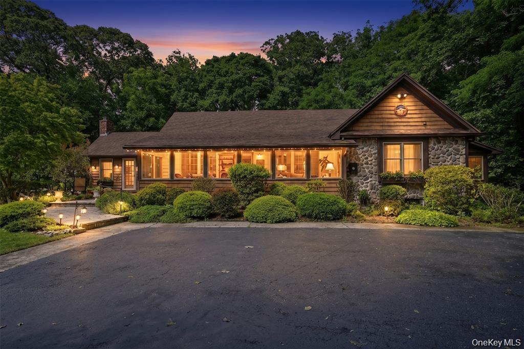 2064 N Country Road, Wading River NY 11792