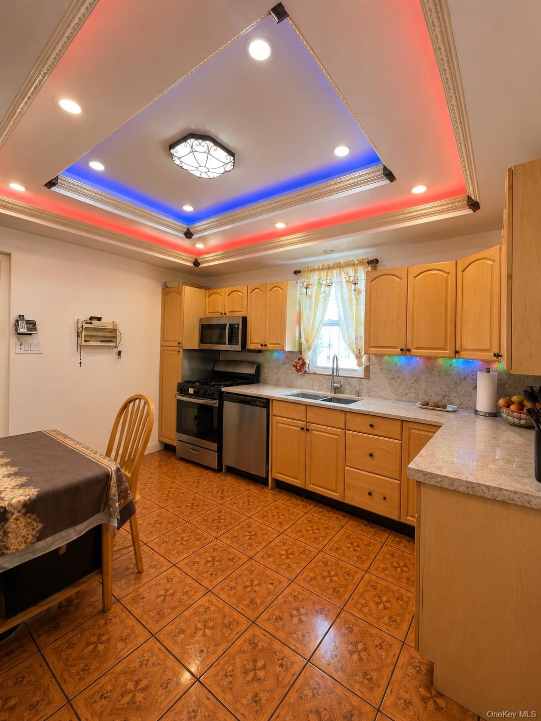 12720 95th Avenue, Richmond Hill NY 11419