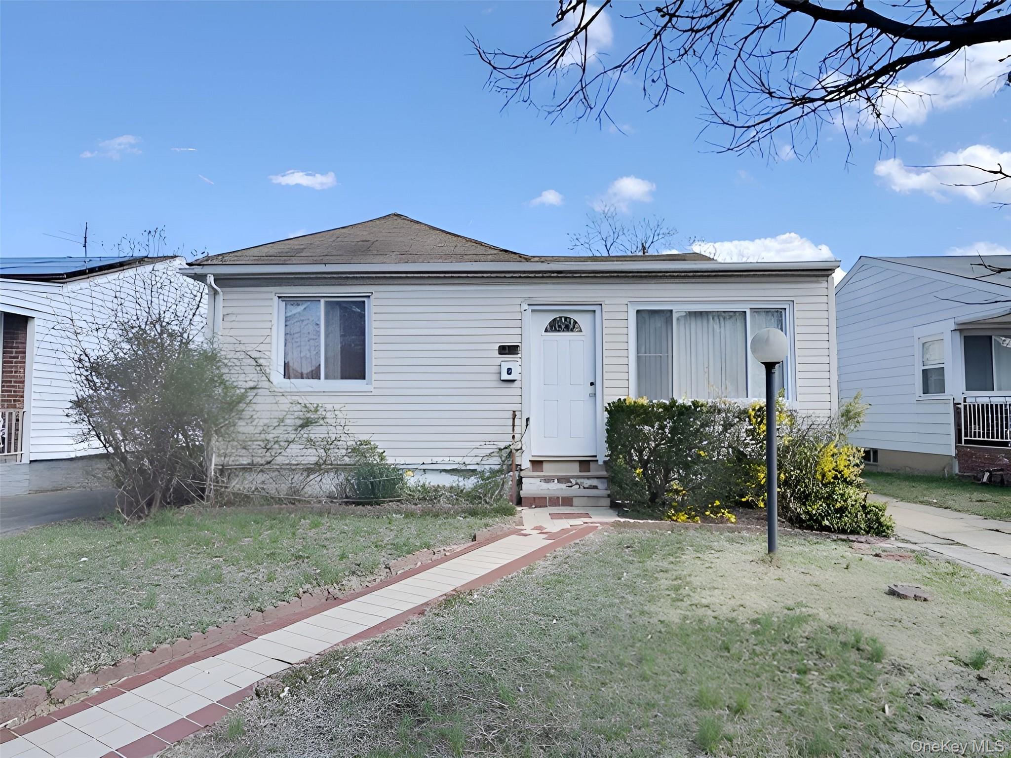 12137 237th Street, Rosedale NY 11422