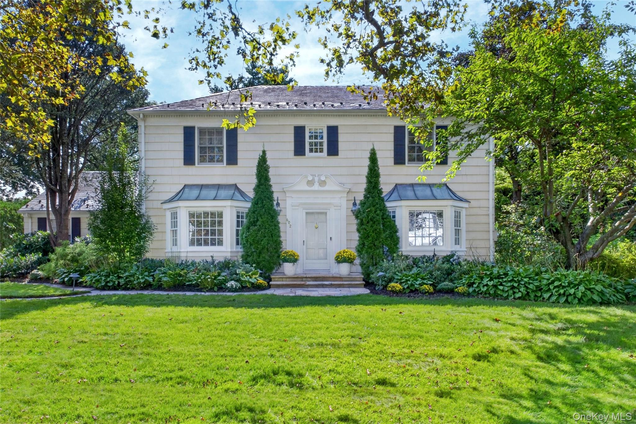 602 Park Avenue, Manhasset NY 11030