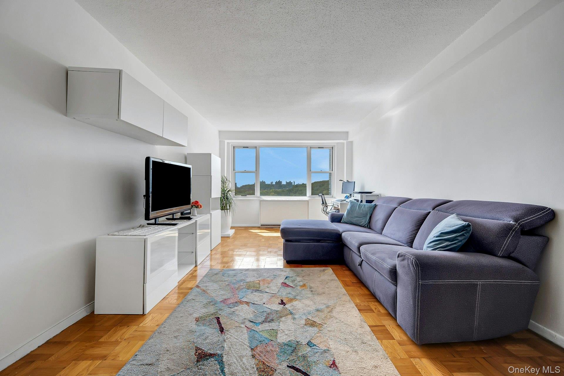 2400 Johnson Avenue Unit 4G, Bronx NY 10463