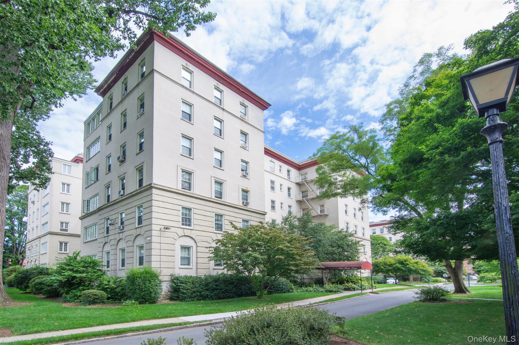 1 Park Lane Unit 3A, Mount Vernon NY 10552