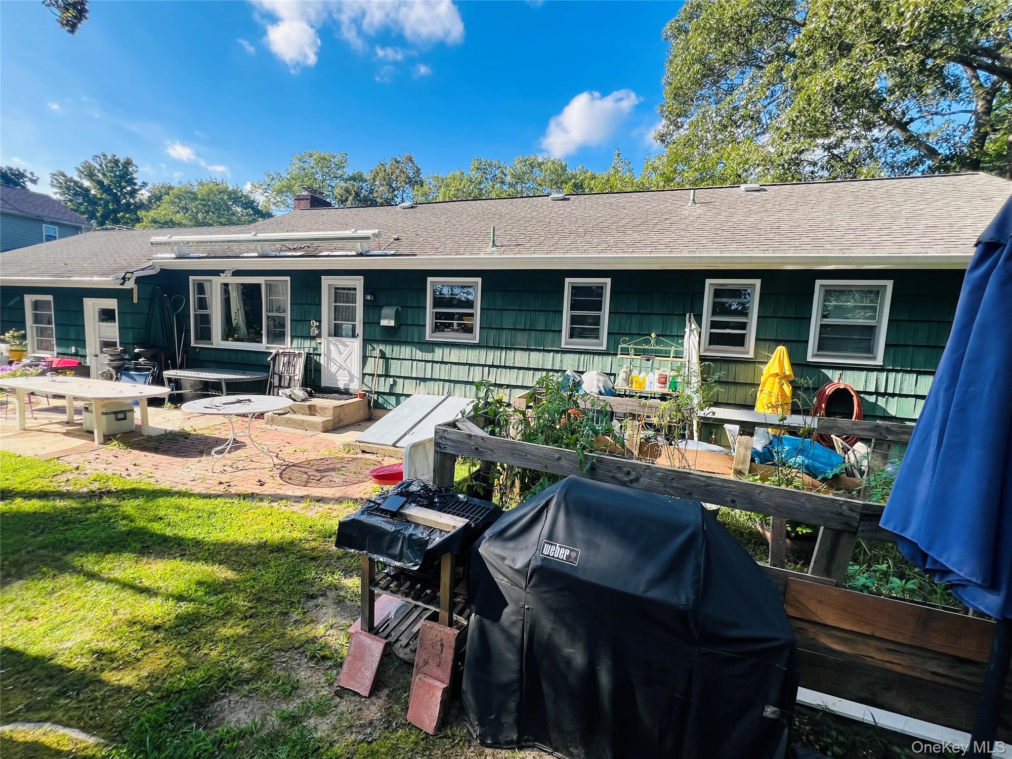 250 N Country Road Unit Single Family, Port Jefferson NY 11777