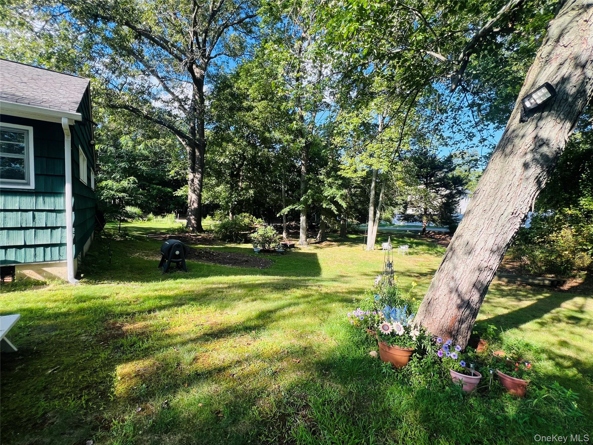 250 N Country Road Unit Single Family, Port Jefferson NY 11777