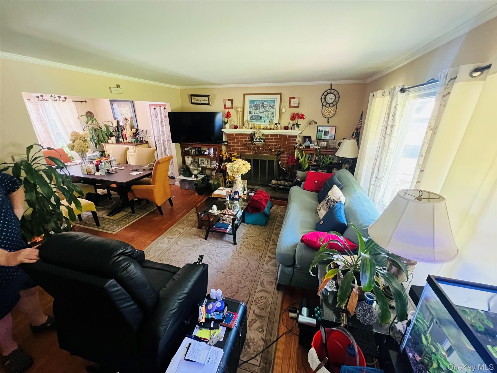 250 N Country Road Unit Single Family, Port Jefferson NY 11777