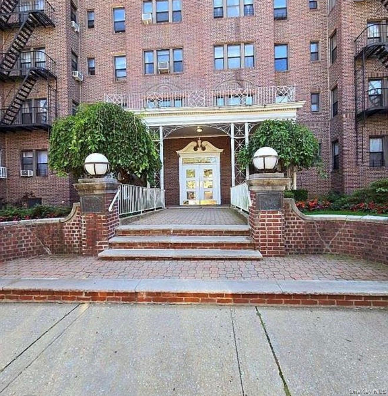 17040 Highland Avenue Unit 106, Jamaica Estates NY 11432