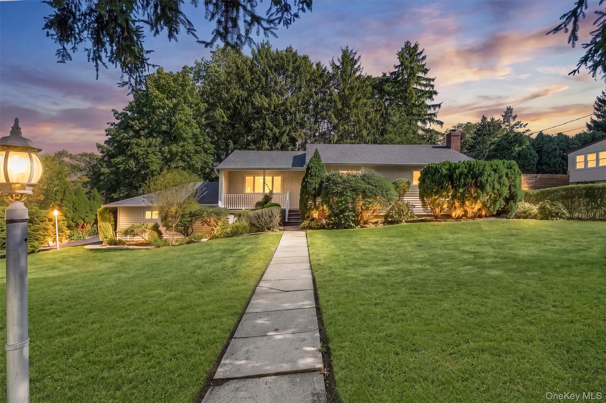1 Tudor Place, Hartsdale NY 10530