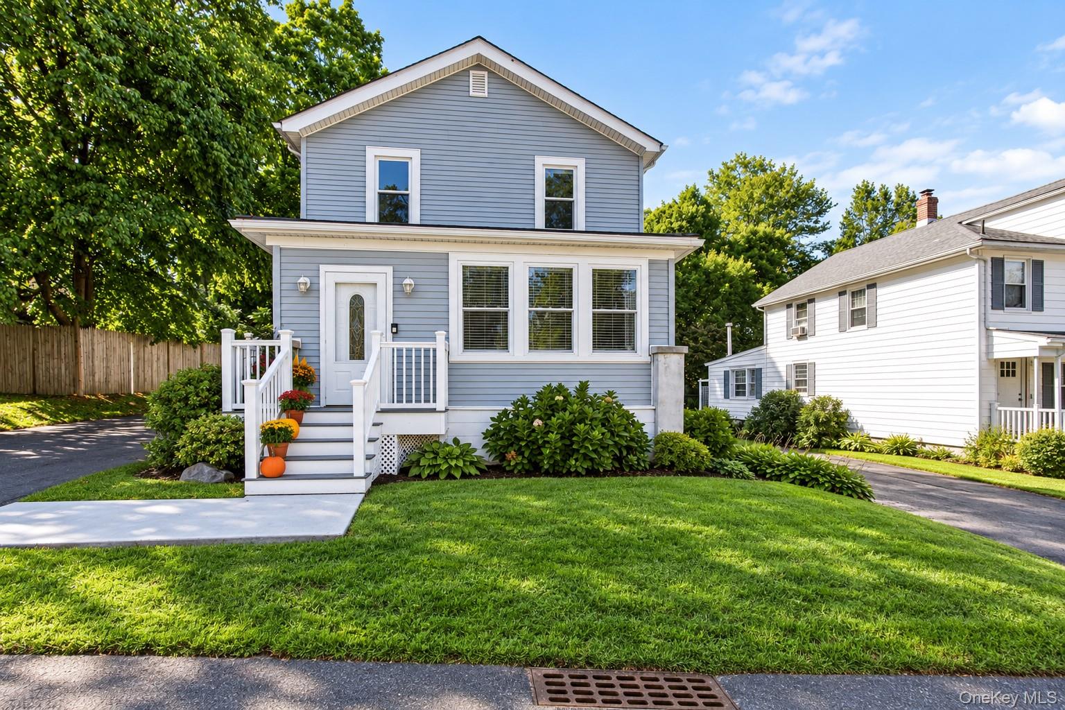 18 St Joseph Place, New Windsor NY 12553