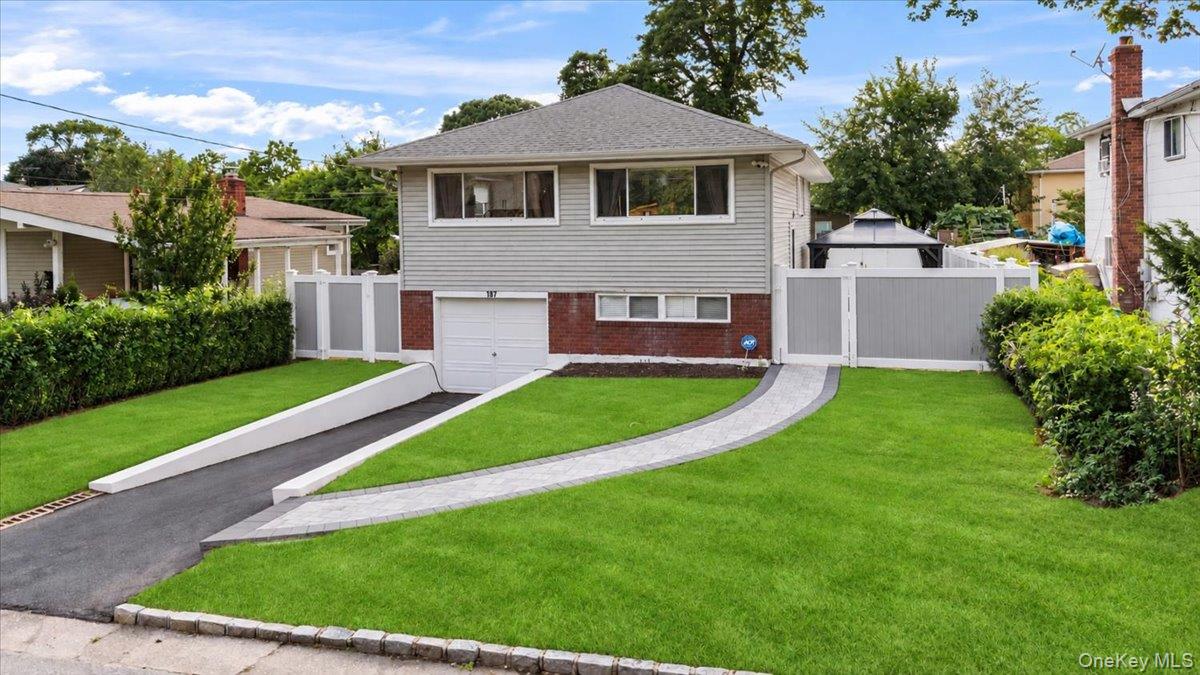 187 Catherine Street, Westbury NY 11590