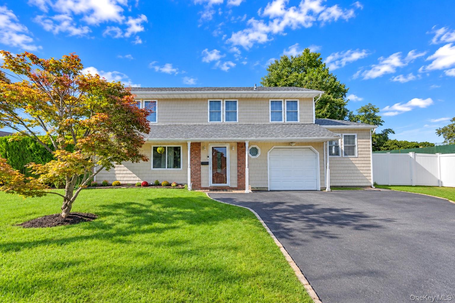 11 Palm Street, Central Islip NY 11722