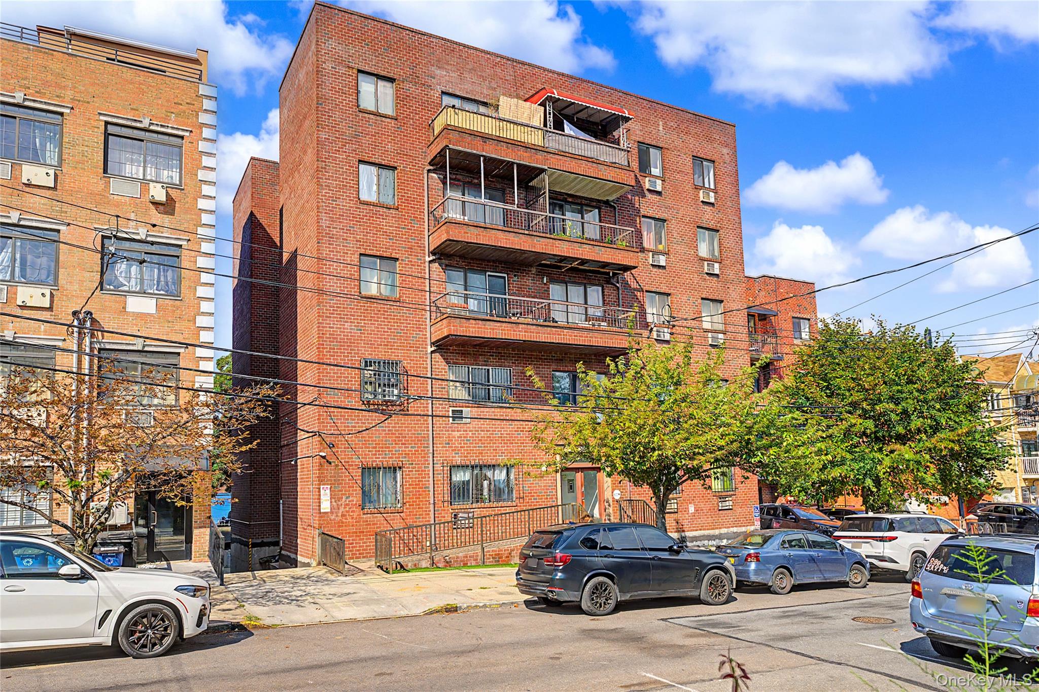 41-58 71st Street Unit 4B, Woodside NY 11377