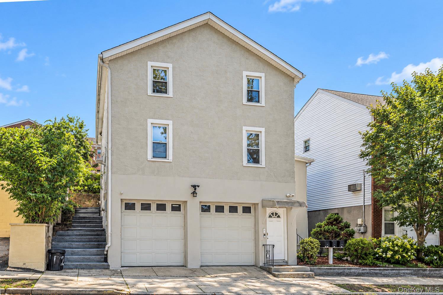 529 Locust Street, Fleetwood NY 10552