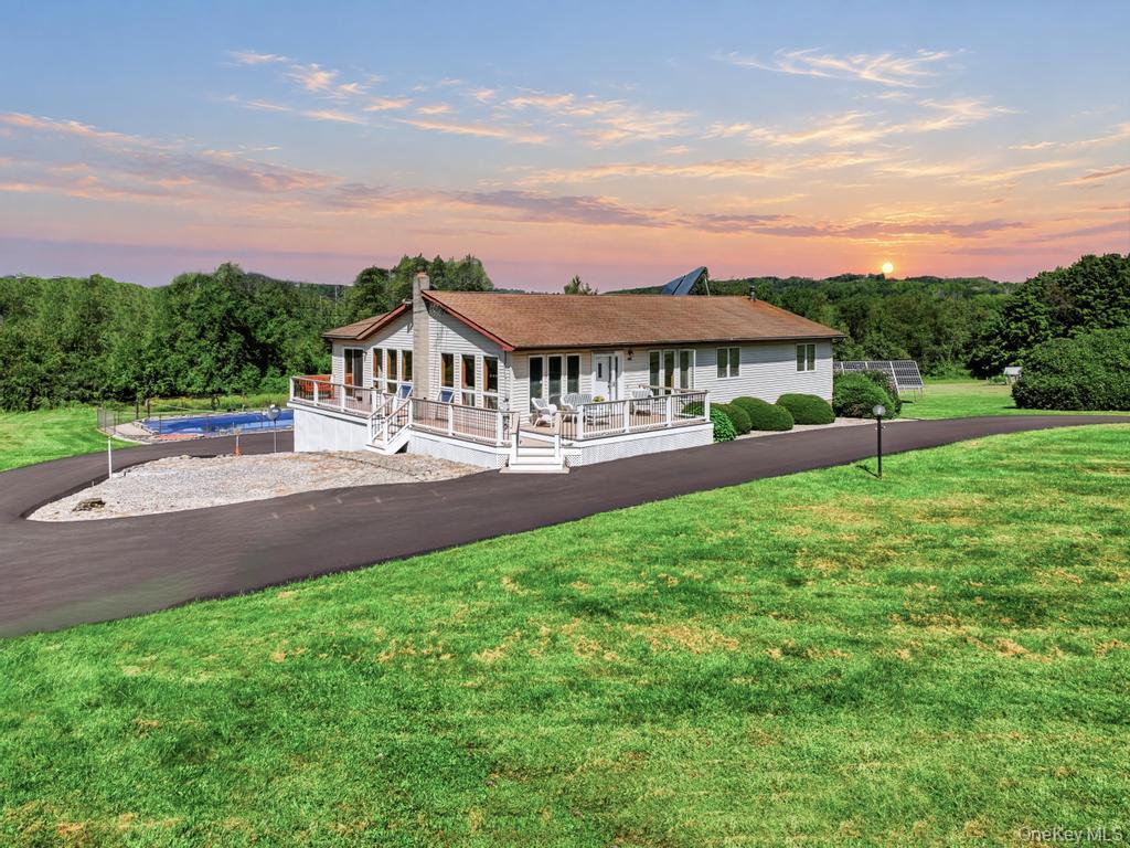 122 Dekay Road, Warwick NY 10990