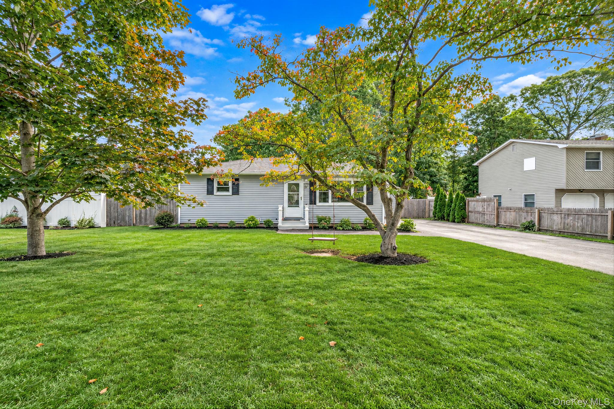 33 Pine Cone Street, Middle Island NY 11953