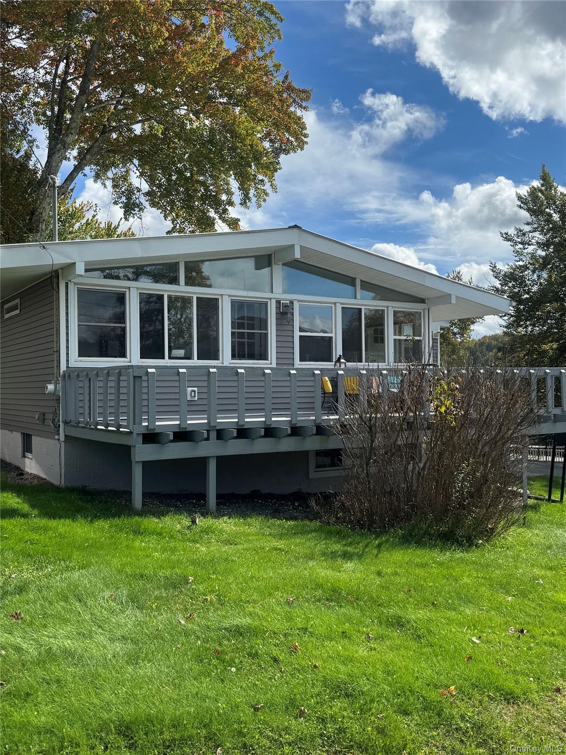 53 Lakeview Road, Kauneonga Lake NY 12720