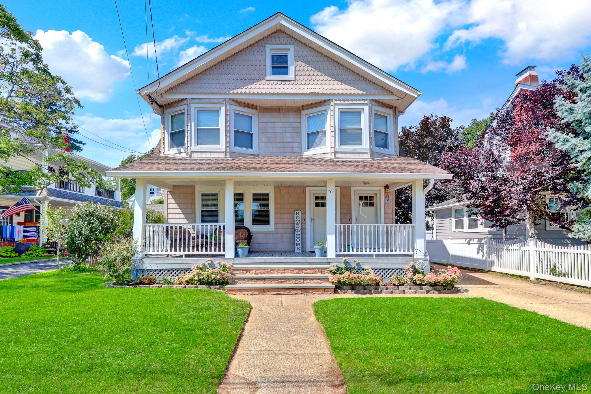 53 Watts Place, Lynbrook NY 11563