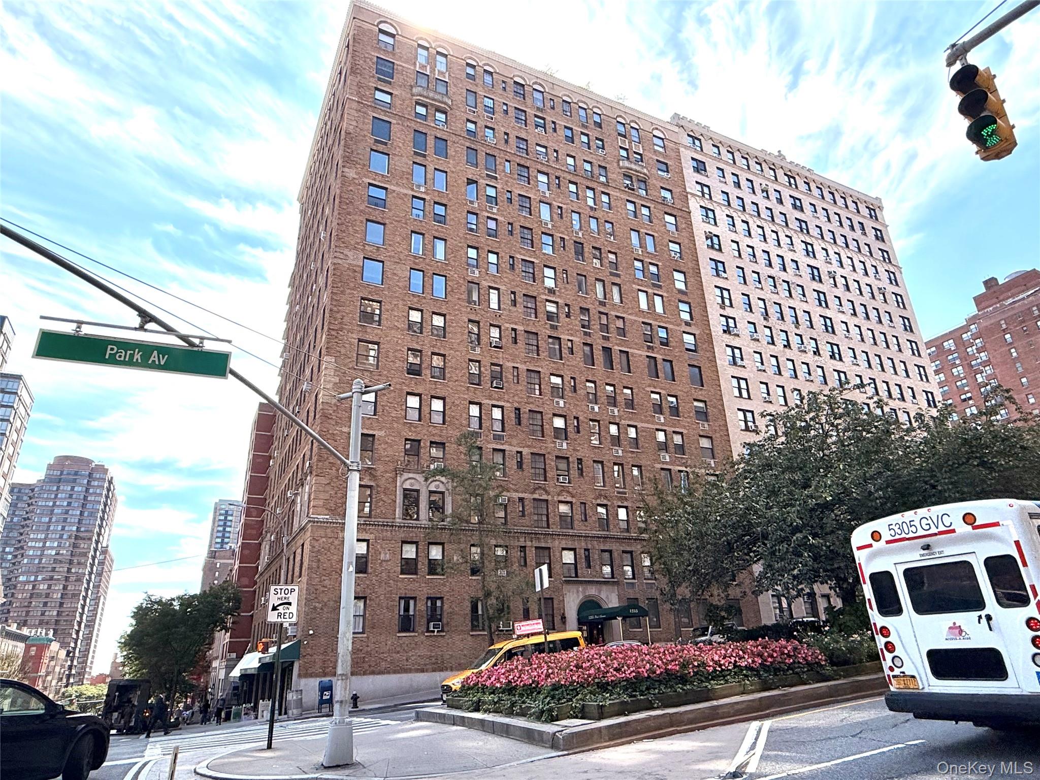 1235 Park Avenue Unit 6D, Manhattan NY 10128
